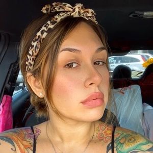 Meet your Posher, Kym